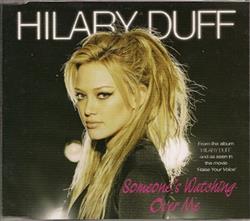 escuchar en línea Hilary Duff - Someones Watching Over Me