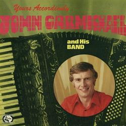 lytte på nettet John Carmichael And His Band - Yours Accordionly