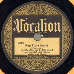 écouter en ligne Smith's Garage Fiddle Band - Rag Time Annie Dill Pickle Rag