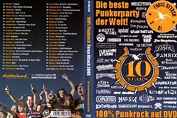 lytte på nettet Various - Force Attack 2006 100 Punkrock Auf DVD