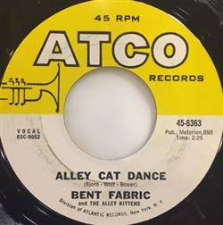 online luisteren Bent Fabric And The Alley Kittens - Alley Cat Dance The Drunken Penguin