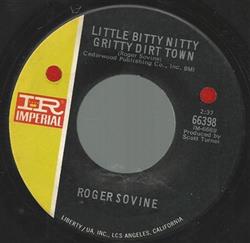 lyssna på nätet Roger Sovine - Little Bitty Nitty Gritty Dirt Town Son